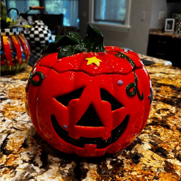 🎃Ceramic Halloween whimsical PUMPKIN Canister Cookie Jar Jack-O-Lantern Pier One - Picture 7 of 7